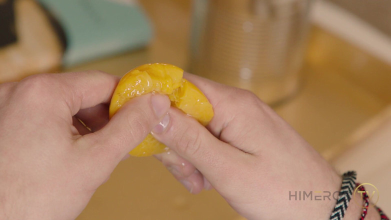Himeros.tv: The Peach Scene