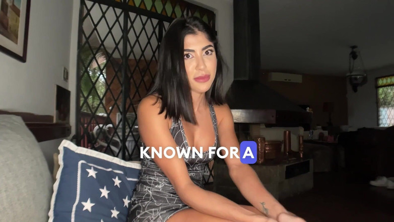 Johnny Grey: 丰满的巴西少女的首次试镜：深喉口交和热辣的肛交动作！