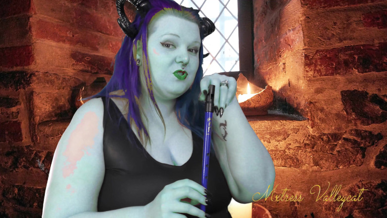 Mxtress Valleycat: Demon bard makes you their worshipper