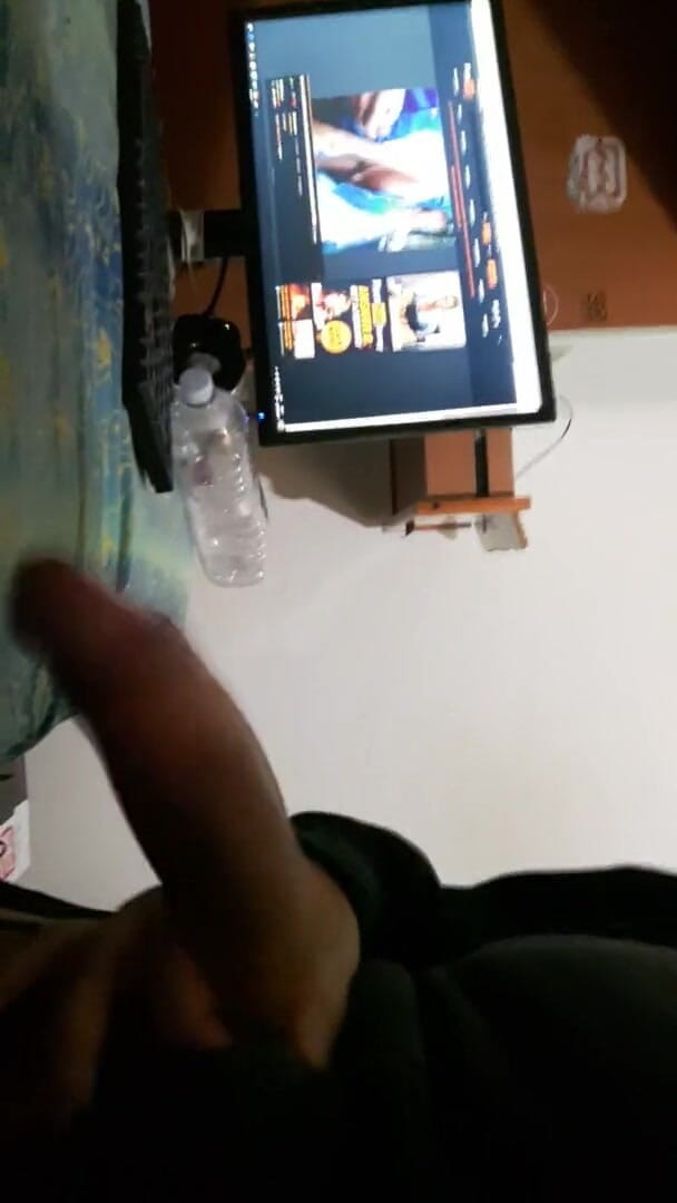 Lo Zborro: Büyük İtalyan yarağı sadece ateşli kızlar için