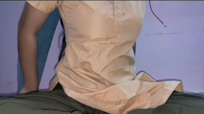 Pihu bhabhi: Indian Village Hot College Desi Girl Fucked in the Forest...