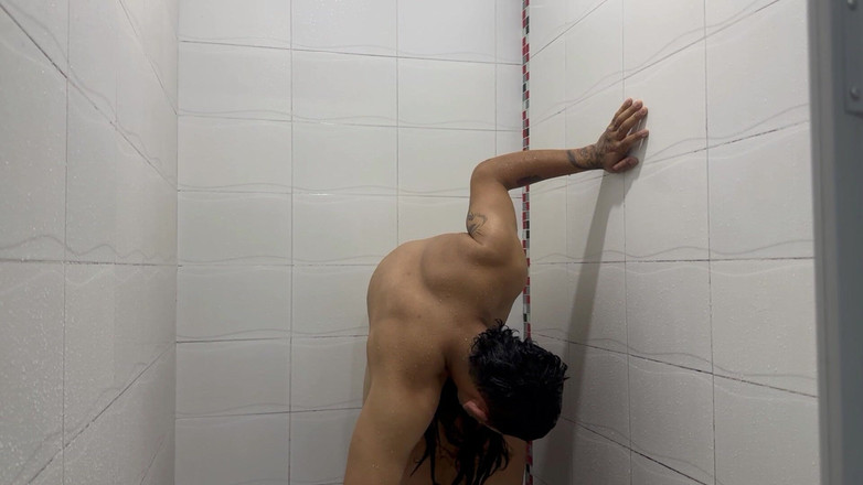 Natashasexx: Otroligt vackert och riktigt sex i duschen: fantastiskt par