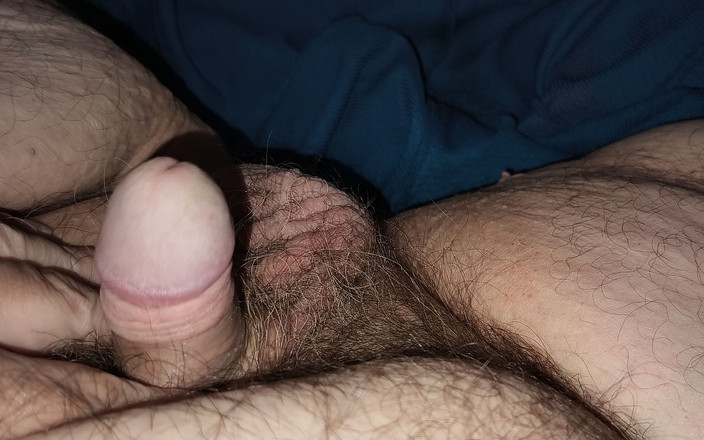 Lopaka: Masturbasi solo kontol kecil