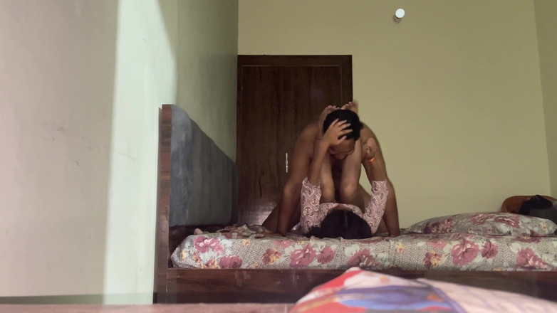 Indian Golu: Prat 3 üvey kız kardeşim otel odasında tam gece tam komik