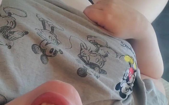 KinkyKatie: Te distragi ușor? Știu că o fac! Mai ales când mi-ai...