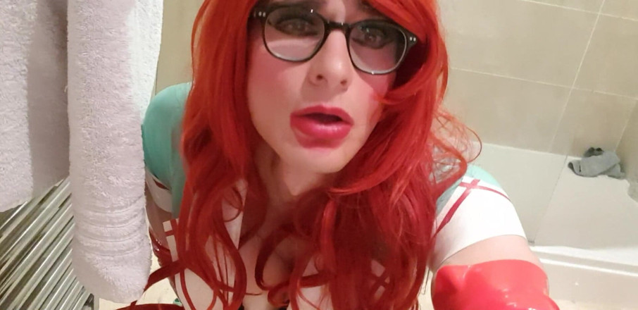 JessicaXD: The latex nurse will see you now
