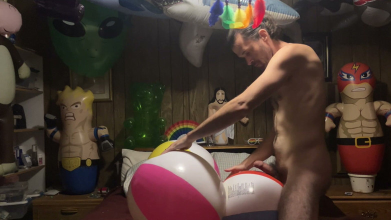 BMBFT non pop: Triple Beachball Fun
