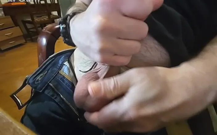 Jordance: Jerking Big Italian Men Dick and Big Ball
