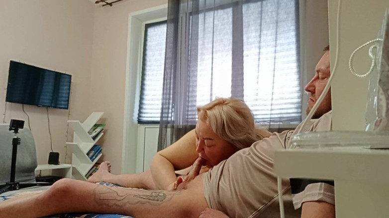 Zona901: I Fill My Stepmother's Mouth with Hot, Thick Cum