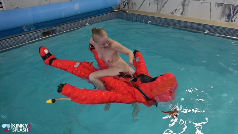 UKCuteGirl Lucy Lauren: Naked and Horny on My Inflatable Submarine Girl