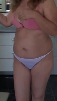 Bella matrigna mentre si prepara per fare sesso