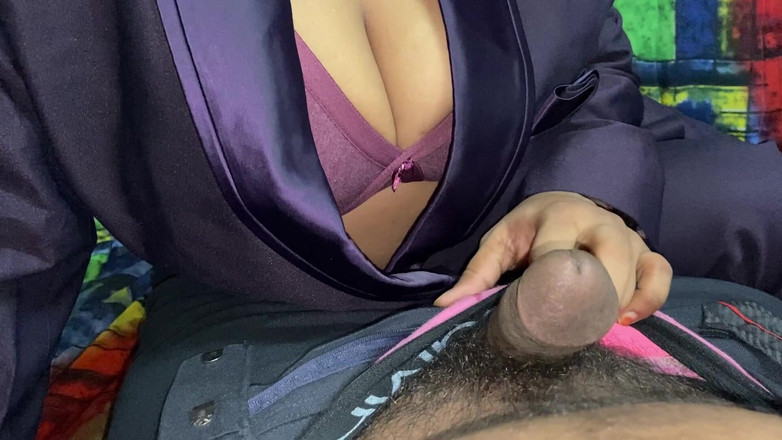 Angoori: Padrasto fodeu sua enteada indiana quente xxx pornô