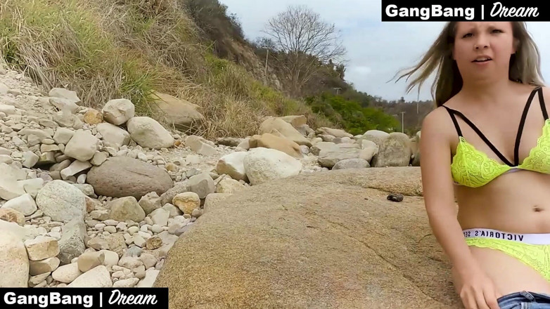 GangBang-Dream: Sweet Chanie satisface bărbat matur - Sex în aer liber