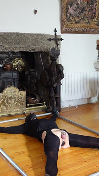 Femdom sph škádlení a odmítnutí ballbustingu