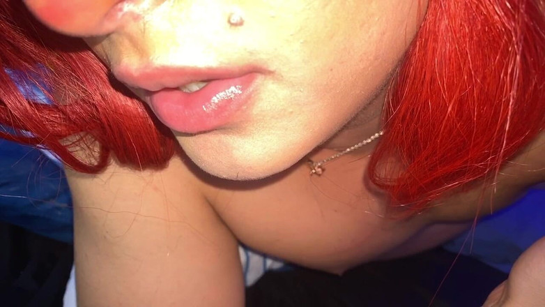 Aline Costa: Aline E Pe Cale Să-și Sugă Propriul Penis