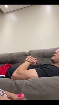 Sexy Psycholog triky foot fetišista ho svádí část 1