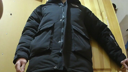 Zona901: Jerking off to a courier with a sex toy close...