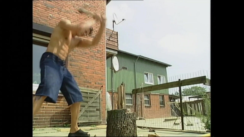 MMV TV - our best full movie: Bocca golosa che ingoia sborra come una caramella (film porno completo)