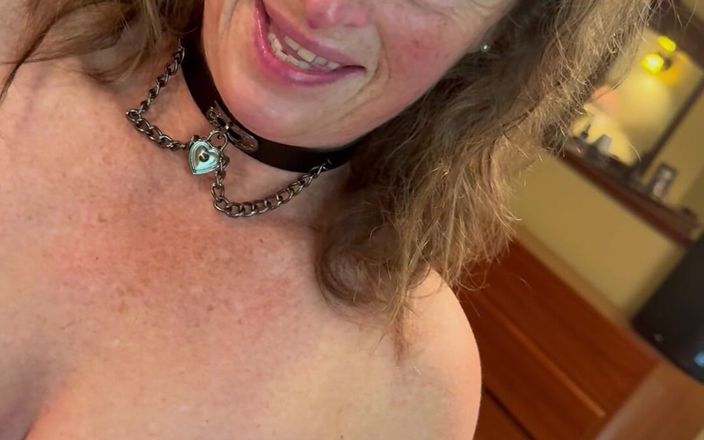 Bonewizzard69: La reina de la milf pecosa de ojos verdes se...