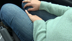 Souzan Halabi: Alžírská dívka má sex se starším mužem v jeho autě...