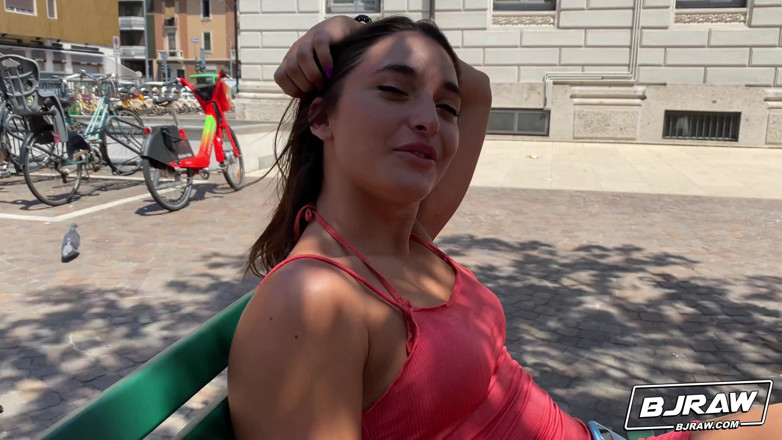 BJ Raw: La mamada italiana de Bjraw Sara Diamante