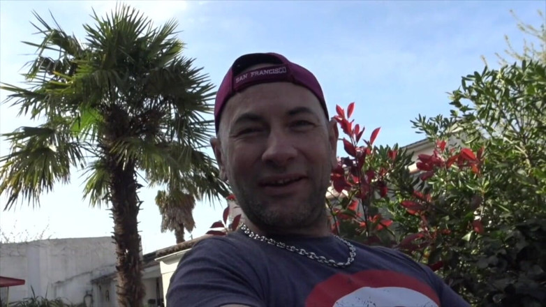 EXHIB BOYS: Straight worker fucked by his colleegue outdoor