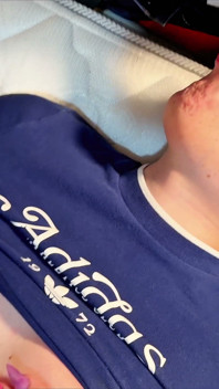Un Homme Masqué Infidèle Jouit Dans Sa Bouche !