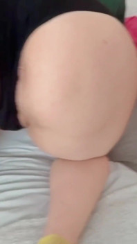 Un palo aiuta una bellezza ceca