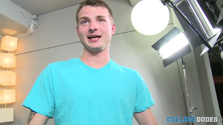 College Dudes: Tristan stiles chị jamie delrey
