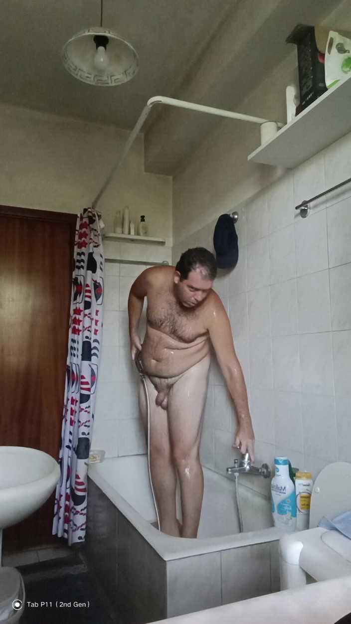 Mirko2589: Completely Naked in the Shower