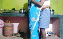 Priyanka priya: Тамильская тетушка в деревне Mallu для секса