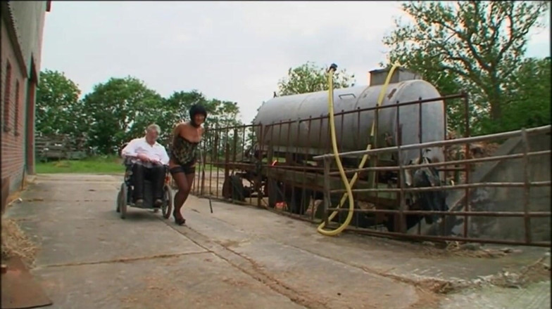 Absolute BDSM films - The original: BDSM luar ruangan