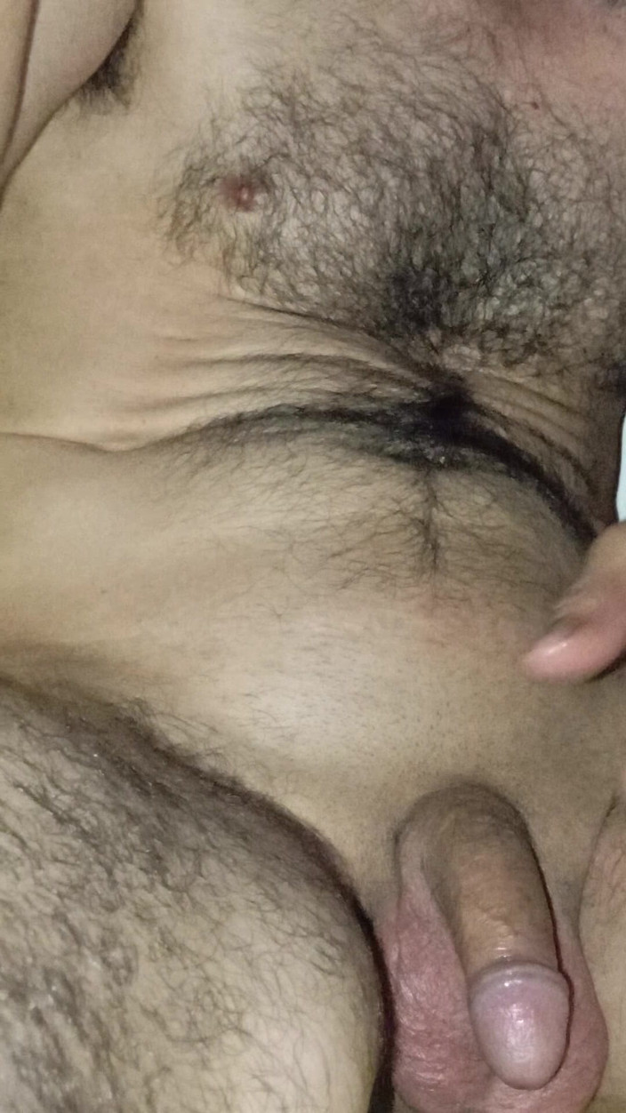 Jhonbahh: 硬いものに座って自慰行為