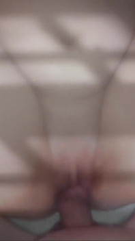Ev yapımı anal video sikiliyor ve götüme boşalıyor