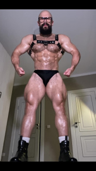 Flexing That Huge Tree Trunks