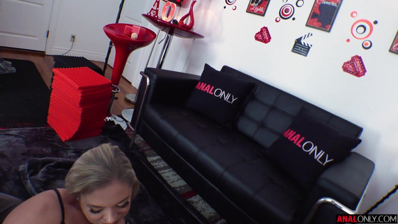 Anal Only: Анальное возвращение Lana
