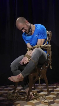 Zeus Hardcore Bondage Challenge8