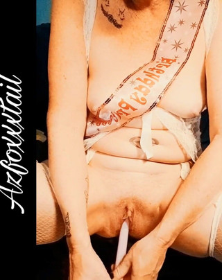 AzFoxxxTailPhelicia: Masa bermain hari jadi 5 dengan pancutan mani