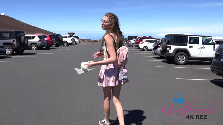 ATK Fans (Girlfriends): Vacanze virtuali in Hawaii con Elena koshka parte 8