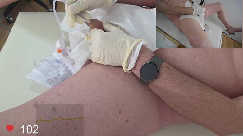 Clinical Climax: 16 Sisipan Foley Perancis