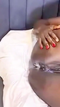 Cowok ini seks anal hot sama pacarnya