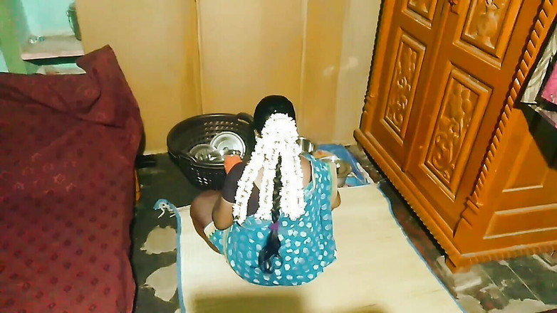 Priyanka314: 乡村情侣的性爱享受