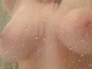 Eve's Garden Eraudica: Imaginer sous la douche avec toi