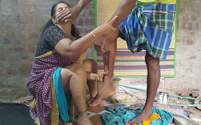 Mathvan: 印度热辣继母和年轻男孩的美丽中出性爱视频