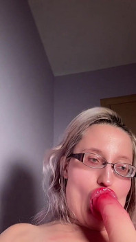 Gruby Eyeglsses Biglips Dildo Blowjob Lipgloss JOI