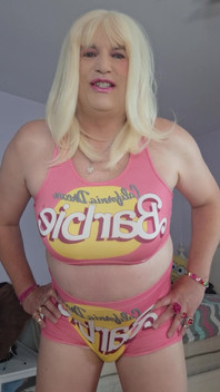 I Want to Be Your Bimbo Dolly!