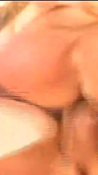 Retro krása sá na tlustém kmenu
