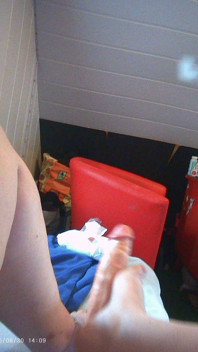 Footjob fétichiste des pieds