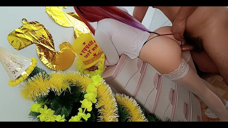 Azaghal: 357 デリシャス・ビッグ・アスト・ガールが私の誕生日ファンタジーを満たし、彼女のきつい膣に精子を注ぐ