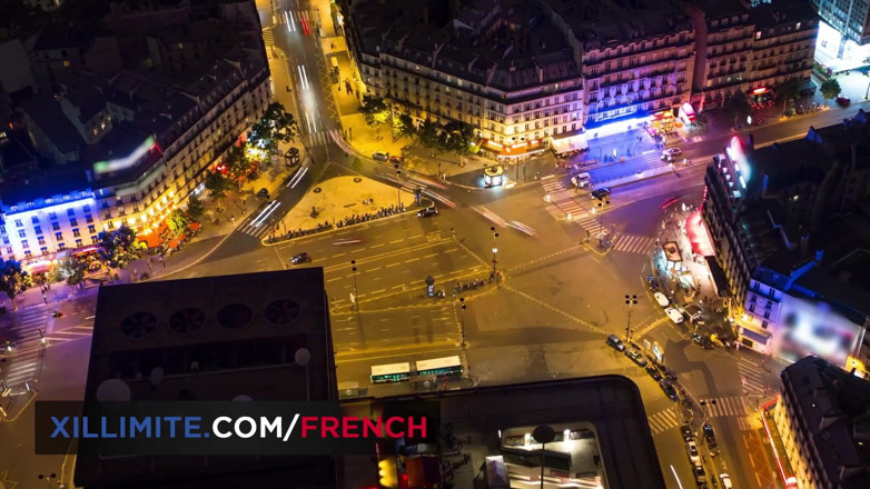 French girls at work: Интенсивный секс на работе с чувственной брюнеткой в чулках